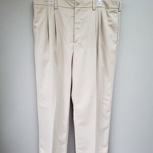 Bolle Golf Pants 40x32 Khaki Pleated Front Cuffs